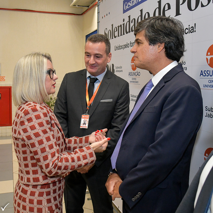 Presidente 116ª da Subseção da OAB de Jabaquara, Dra. Terezinha Fernandes, Vice-Reitor do Centro Universitário Assunção, Prof. Dr. Alessandro Venturini e Presidente da OABSP, Dr. Leonardo Sica.