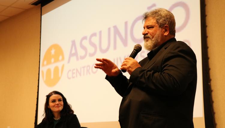 Prof. Cortella Inaugura Seminário de Prevenção à Violência no ASSUNÇÃO